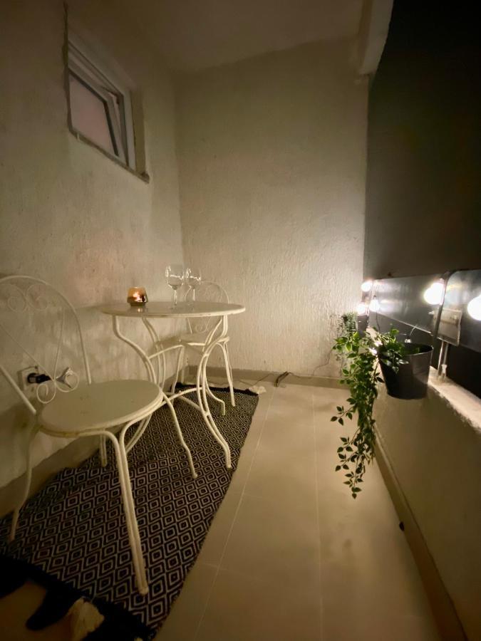Modern Couples Coastal Getaway Mm Leilighet Crikvenica Eksteriør bilde