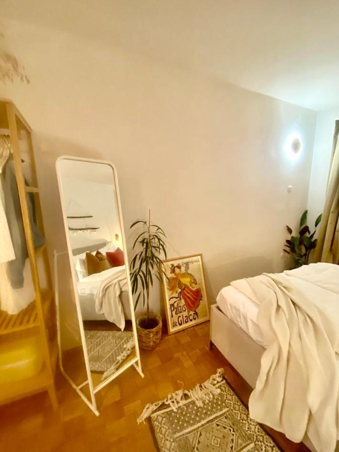 Modern Couples Coastal Getaway Mm Leilighet Crikvenica Eksteriør bilde