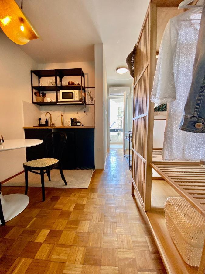 Modern Couples Coastal Getaway Mm Leilighet Crikvenica Eksteriør bilde