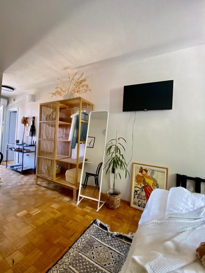 Modern Couples Coastal Getaway Mm Leilighet Crikvenica Eksteriør bilde